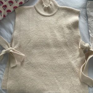 Topshop Turtlneck Vest XL